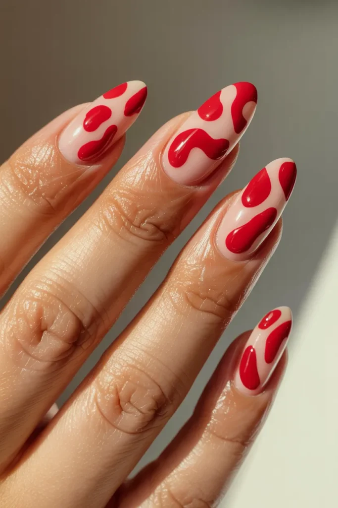  Abstract Red Patterns for Artistic Nails