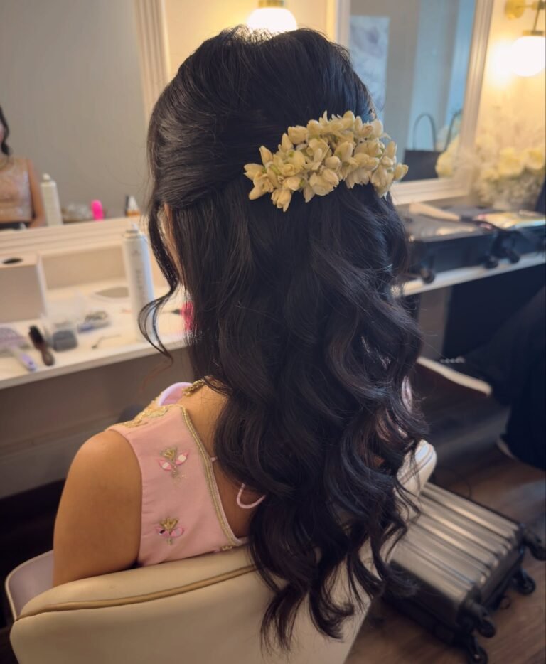 Loose Waves With Blooms
